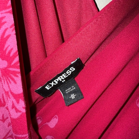 Express Pink Sleeveless Jumpsuit for Weddings - Picture 2 of 5